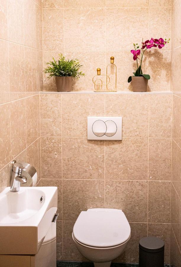 Free Parking! Soho Budapest 101, 4 Ppl, Ac, Superfast Wifi, Tv Luaran gambar